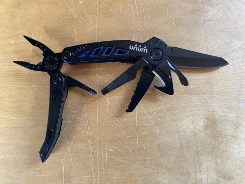 multitool1.jpg