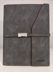 Luksusowy folder z magnetycznym zapięciem, kieszenią na tablet (uwaga: format A5, mały)